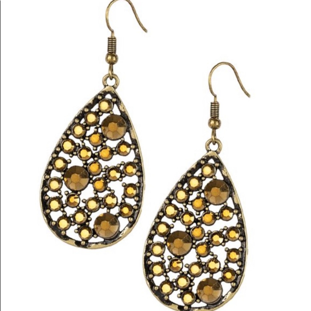 aurum rhinestones teardrop earrings Paparazzi